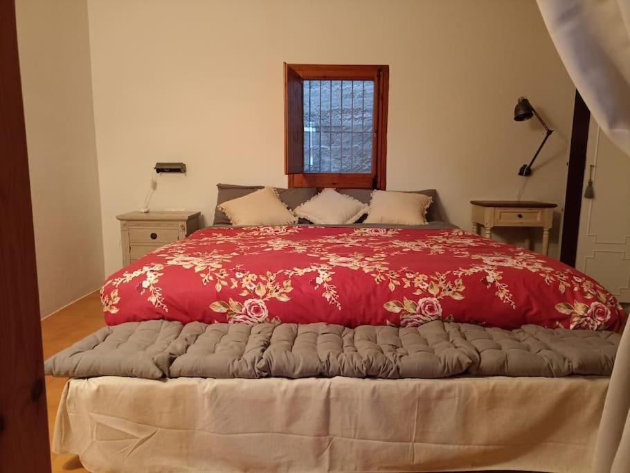 Casa Acogedora Con Barbacoa Villa Miravet Dış mekan fotoğraf